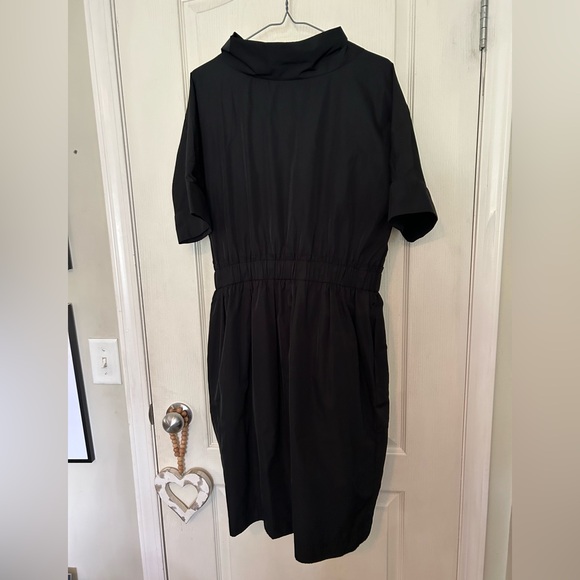 Lida Baday Elegant Black Dress - Picture 4 of 8